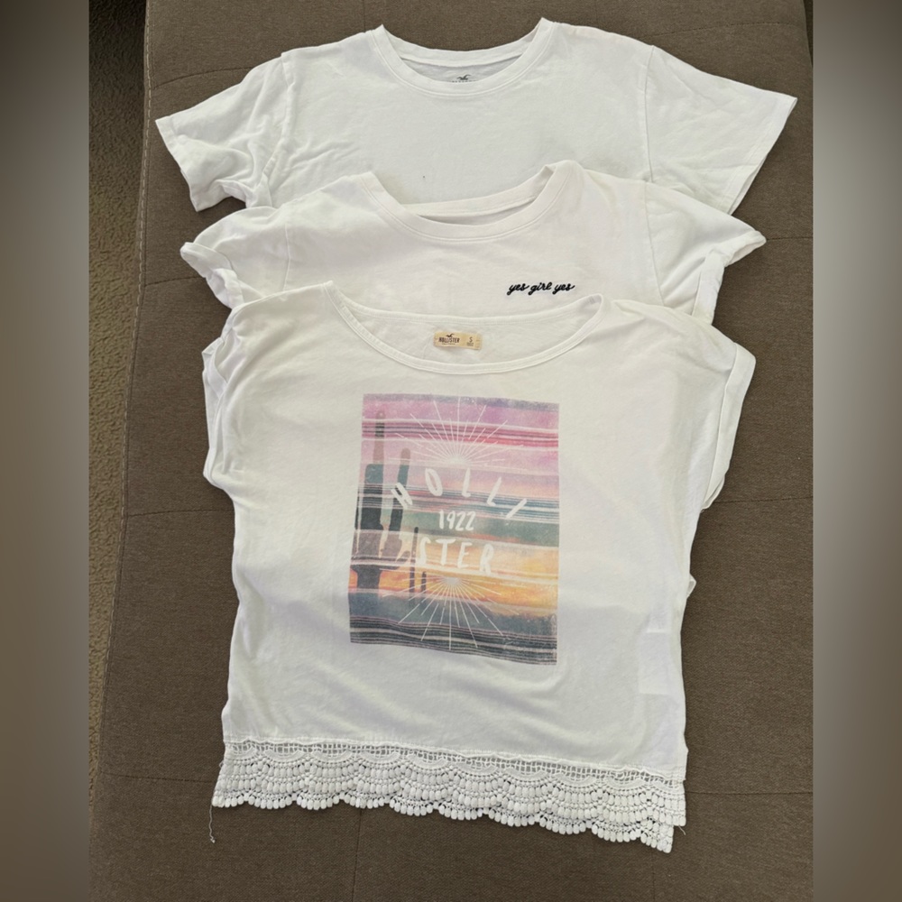 3 Hollister girls shirt bundle